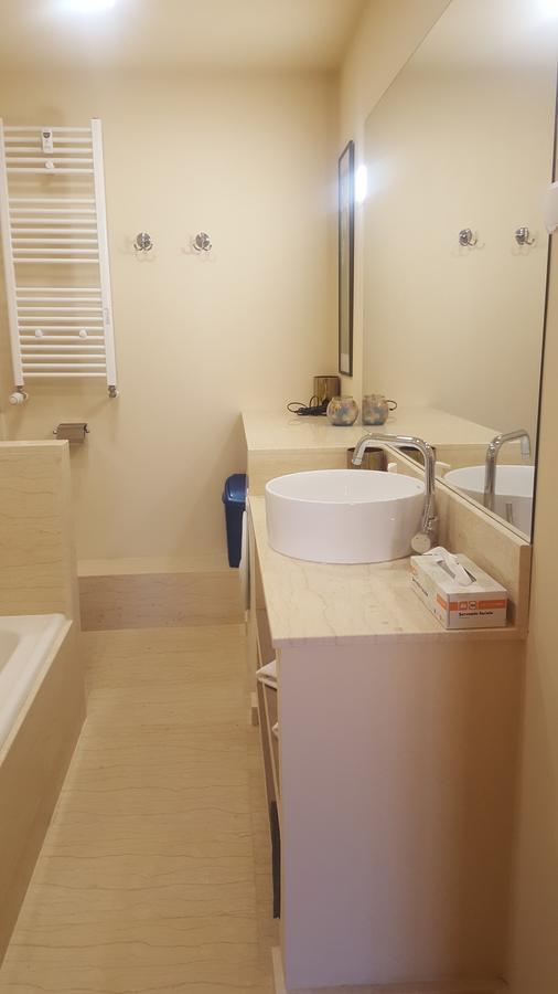 Hospitality Centrum - Magheru บูคาเรสต์ ภายนอก รูปภาพ